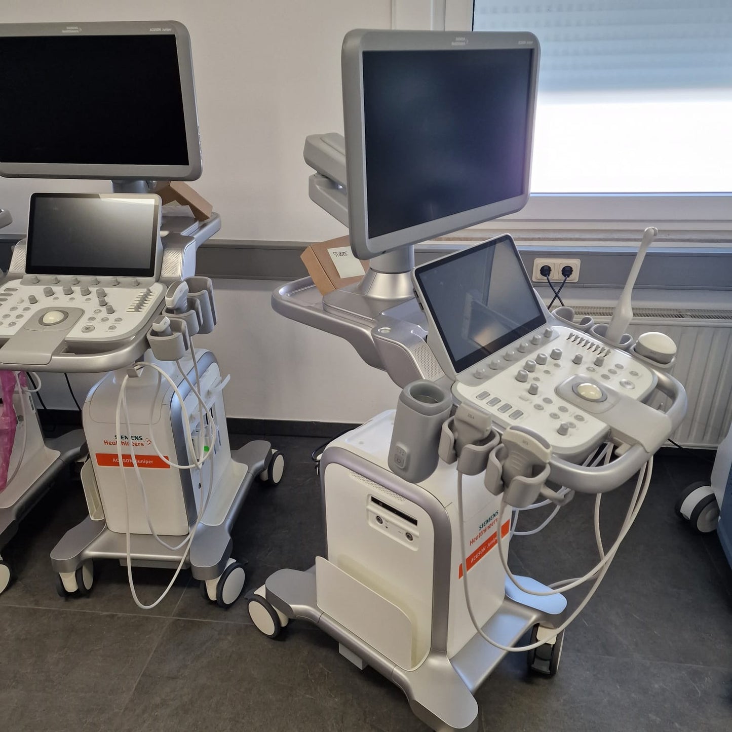 SIEMENS ACUSON JUNIPER